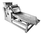 Peanut Slicer
