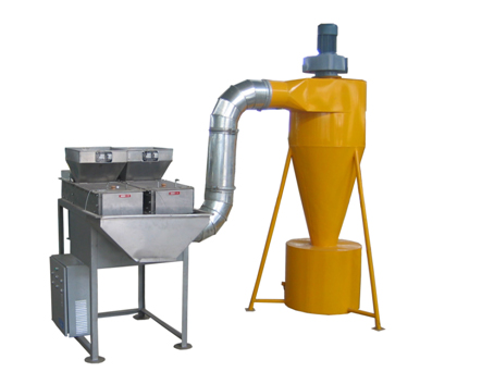 Groundnut Decorticator Machine for Roaste Peanuts 